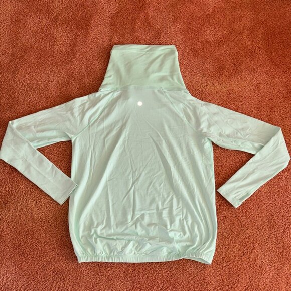 Like New Lululemon Healthy Heart Pullover Fresh Teal Rulu Long Sleeve Top 8 M - Picture 6 of 9